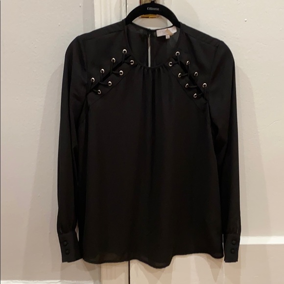 1. STATE Black Blouse - Picture 1 of 5